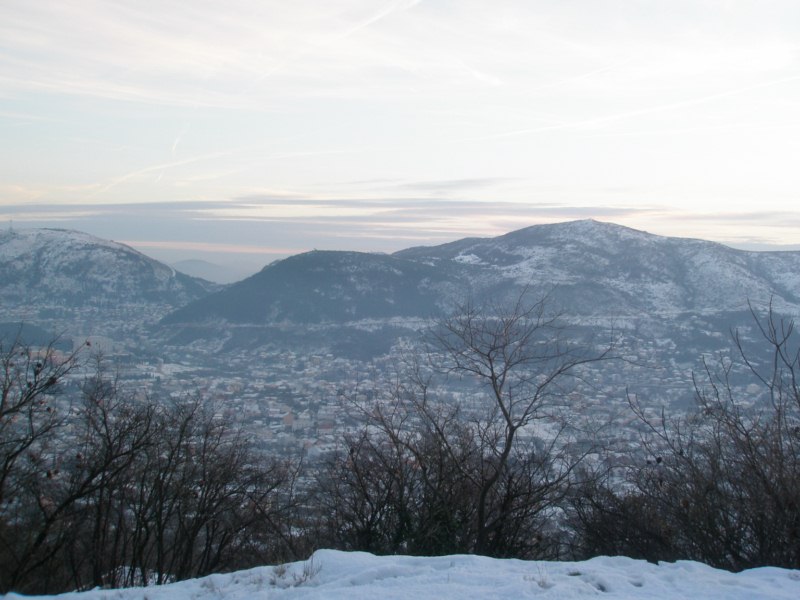 FOTO: Goranci iznad Mostara u bijelom