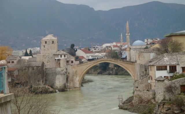 Mostarski vicevi: Mostarka i turist