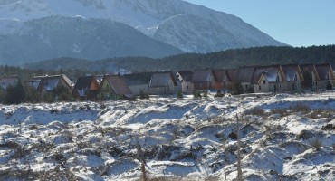 Malo snijega palo na Blidinju a bijele se i vrhovi Čabulje