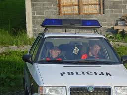 Mostarska policija "u akciji" :"Nisam ja artiljerac, pa da pratim ukradeno auto GPRS-om"