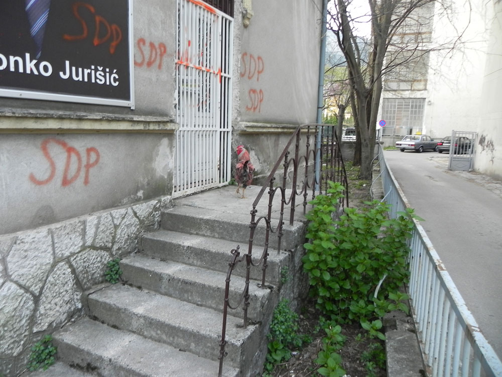 Mostar: Opljačkane prostorije HSP-a BiH