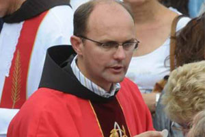 drugovi, vlast, fra Mario Knezović