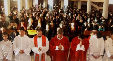 prozor/rama, Rama, krizma, sveta potvrda