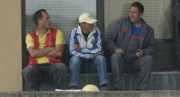 Država za čovjeka: Mole za posao kako bi prehranili obitelji