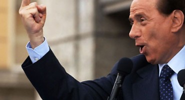 Berlusconi još uvijek financira svoju malu vojsku žena za zabavu