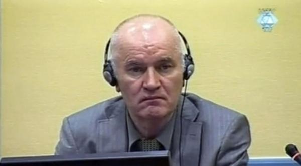 Ratni zločinac Ratko Mladić zvjerski silovan u zatvoru!