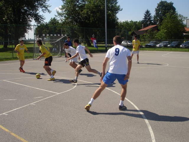 Završene tradicionalne hercegovačke igre na Jarunu