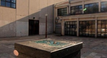 Gimnazija Dr. Mate Ujevića u Imotskom