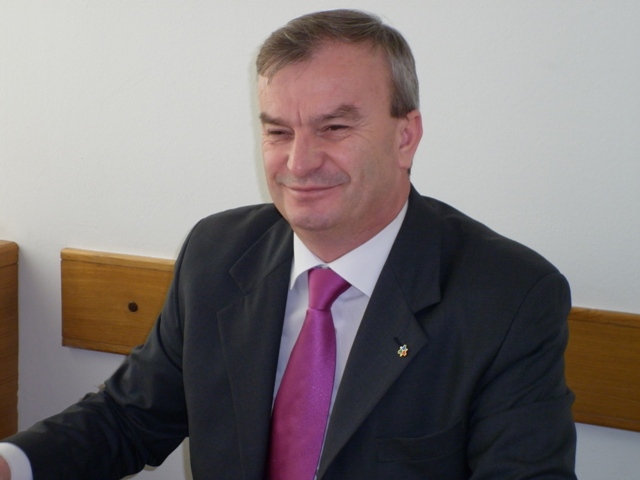 Mladen Ivanković Lijanović: Hitno donijeti proračun za 2012. godinu