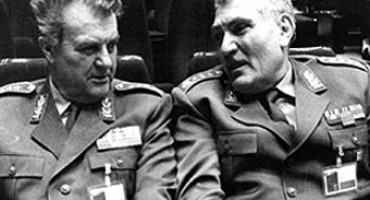 Nemamo glavne krivce: Hadžić i Martić su drumski razbojnici 