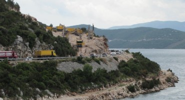 Tako lijepa, a tako daleko