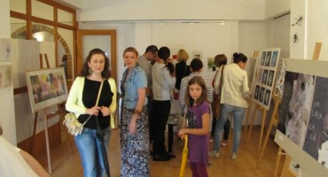 U Mostaru otvorena IX. Međunarodna izložba 'Privatno i javno '