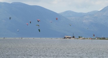 I to je moguće; Splavom iz Čapljine krenuli prema Jadranu!