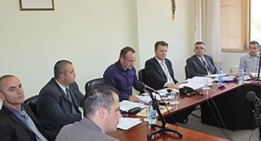 Nadzor na strujom i komunikacijama i mirna Herceg-Bosna; Jurišića zamjenjuje Budimir?