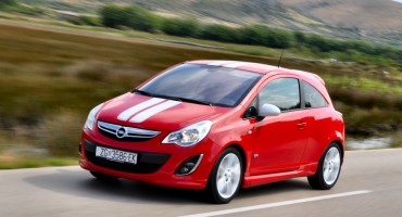 TEST Opel Corsa 1.4 Stripes – Brzi bombončić