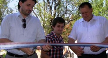  Aluminij pomogao obnovu osnovne škole u Dobromu Selu