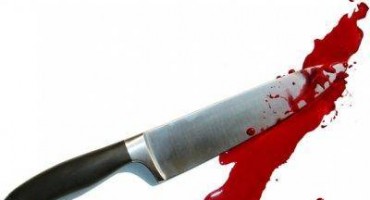 Pijani mesar nožem izbo prijatelja, posvađali se oko kvalitete kobasica 