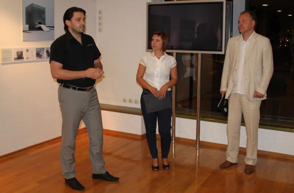 U krcatomu Klubu Aluminij otvorena izložba arhitektonskih projekata dr. Adnana Pašića