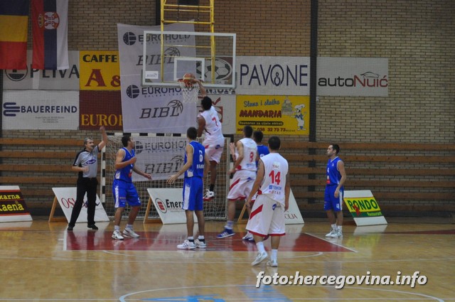 HKK Zrinjski-KK Igokea 65:88