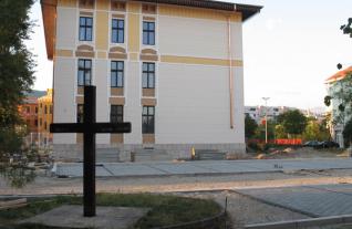 zavjet, Mostar, križ