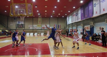 KK Napredak Rubin-HKK Zrinjski 79:59