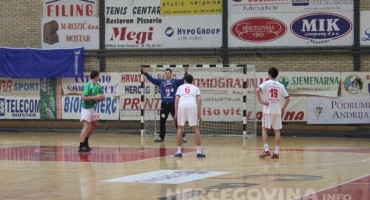 HMRK Zrinjski-RK Leotar 25:20