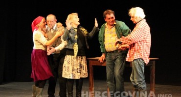 HNK Mostar: Večeras predstava Kajališni sat