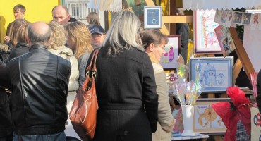 Mostar: Otvaren Novogodišnji sajam