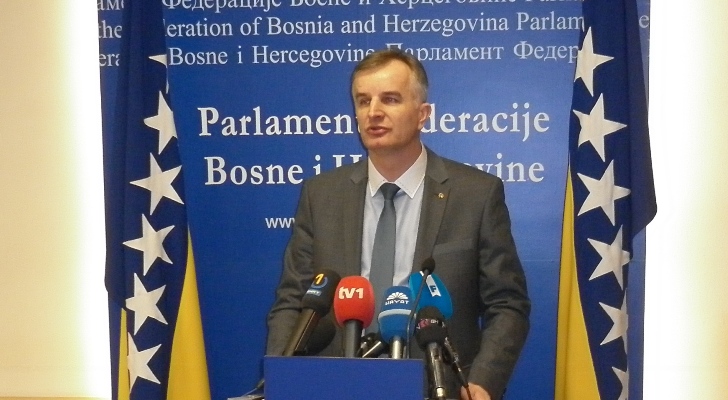 Lijanović ignorirao sudsku zabranu i došao na posao u Ministarstvo