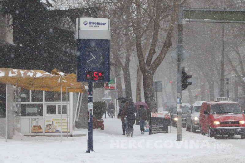 Ne ponovilo se: Mostar na današnji dan prije pet godina zatrpao snijeg