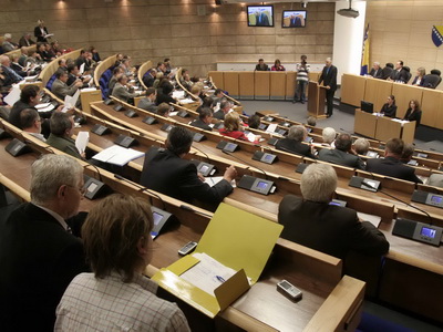 Zatražano održavanje izvanredne sjednice Parlamenta Federacije Bosne i Hercegovine