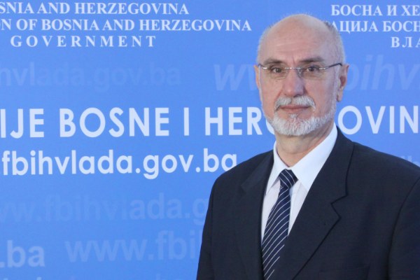 Nema novca za plaće!