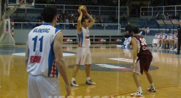 KK Bosna-HKK Široki Wwin 63:84