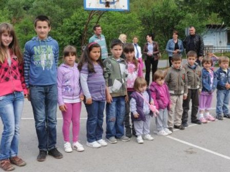 Fenomen u malom bosanskom mjestu: 13 parova blizanaca u jednoj ulici