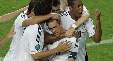 Aktualni svjetski nogometni prvaci Nijemci izborili su plasman u polufinale 