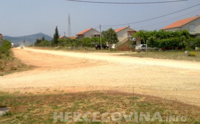 šuškovo naselje, prometnica, radovi