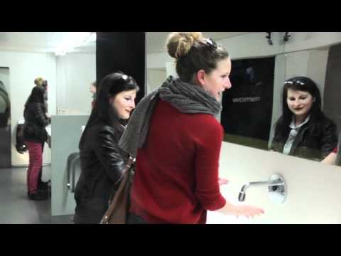 seks, reklama, djeca, wc, djevojke, mostarac bez dlake na jeziku , wc