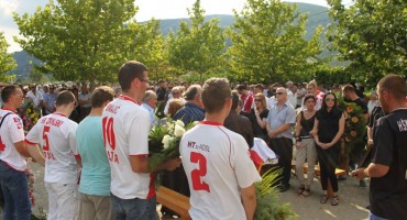 Dvije godine od smrti momka koji je na posljednji počinak otišao sa zastavom Zrinjskog