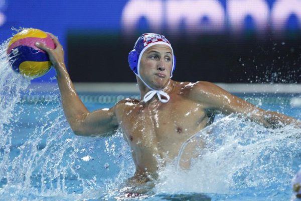 sandro sukno