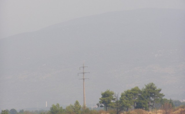 bijelo-polje-u-dimu-sa-obliznjih-brda