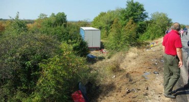 stravična prometna nesreča, pazin, pogibija