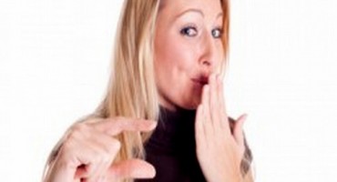 Oprosti zlato, ali tvoj penis je prekratak, ne može viriti iz hlača