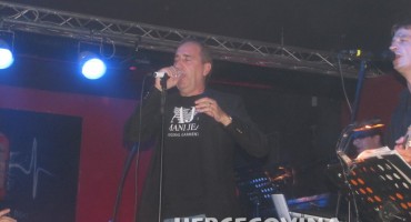 Mladen Grdović raspjevao studente na Brucošijadi