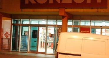 pljačka, Mostar, pljačka, Konzum