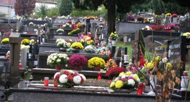 Pogledajte raspored misa na grobljima povodom svetkovina Svih svetih i Dušni dan