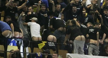 Primitivizam dijela navijača reprezentacije BiH u Sarajevu