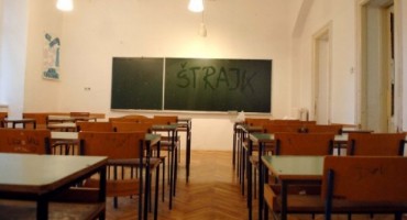 Održan štrajk upozorenja u srednjim školama u ZHŽ 