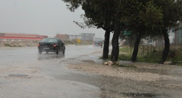 Za sutra uključen žuti meteoalarm: Vrijeme je potencijalno opasno!