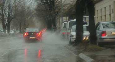 Mostar, oluja, kiša, BIH, upozorenje, nevrijeme