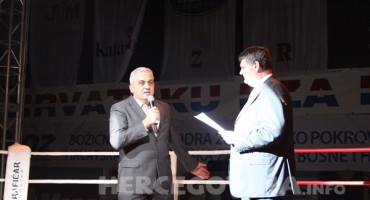 Gradonačelnik Mostara Ljubo Bešlić obećao dovršetak sportske dvorane